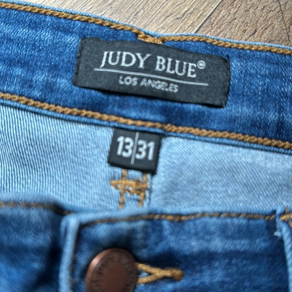 Like New Judy Blue Jean Flairs - Picture 7 of 13